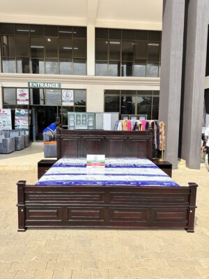 Royal Classic Wooden Bed