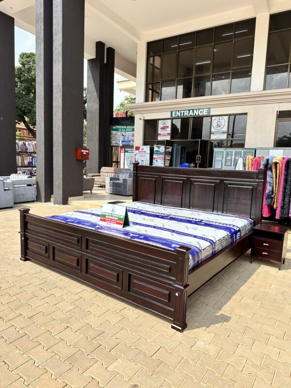 2025_07_24_14_53_43_IMG_0088 Royal Classic Wooden Bed