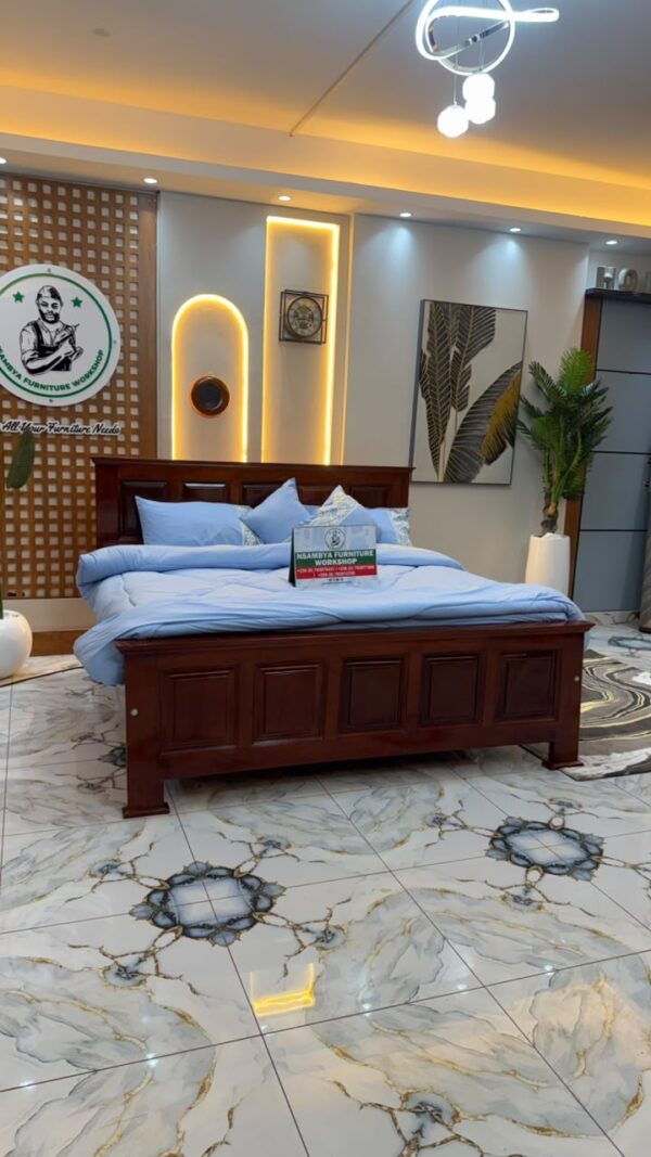 Manor Wooden Bed